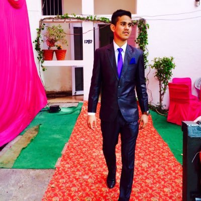 I am simple cool guy who just want to fulfill all his dreams and want to live his life in his way #Eat # healthy #live #healthy 🇮🇳🇮🇳