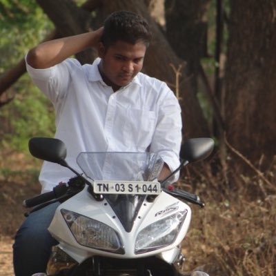 AshJaveed's profile picture. 