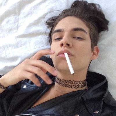 purpousenjb's profile picture. 