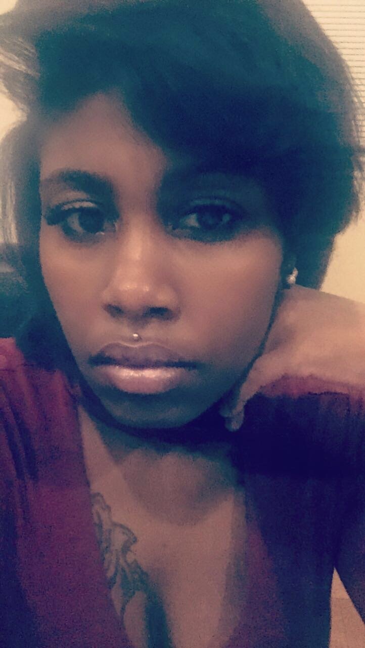Yu bitches aint fuckin wit Kye , follow my instagram doe- @kissy_myass