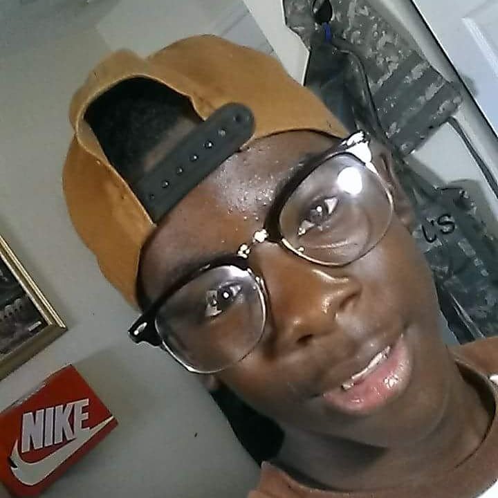 Wats up fam Aye go and check out my YouTube channel its Techkid_ Hamid
