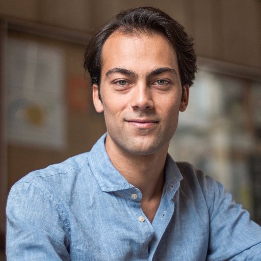 Fondateur @ayni_in, plateforme collaborative d'apprentissage des langues basée sur des conversations entre pairs.