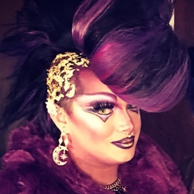 This is the official Twitter account for the upcoming drag queen Selena Blackwater. Share with the world Blackwater Bitches!!!!!!!!!!