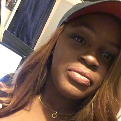 roseyluvpink's profile picture. ♏️;Future Social Worker ; add my snap👻 : ohhirozay; Brooklyn Girl 😝