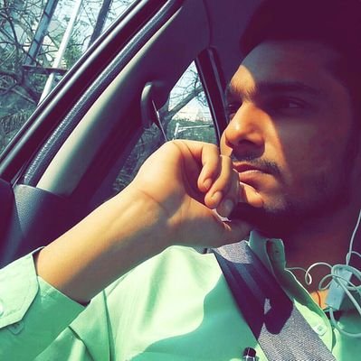 rishiagarwa2211's profile picture. I am the giggle at the funeral.