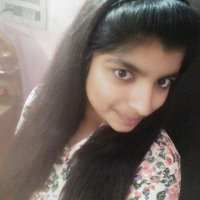 Avantika_Gaurav's profile picture. Smile 😊