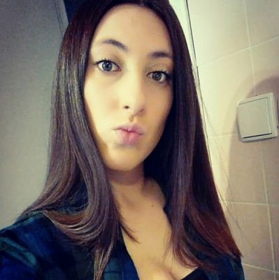 Patri_10292's profile picture. 