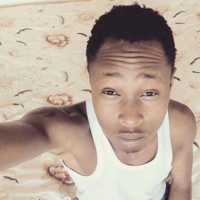 viniekipkip's profile picture. 