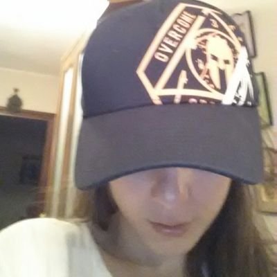 vickybevii's profile picture. 