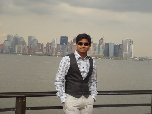 Hi guys... I am a kind of guy next to your door.. I like being sweet and friendly with my close ones.. Catch my close friends if you want to know about me...