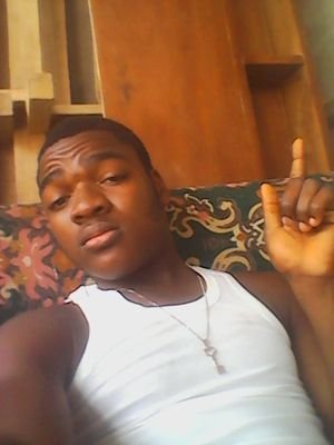 AyomipoOrobiyi's profile picture. Am cool and caring don't like to be hot