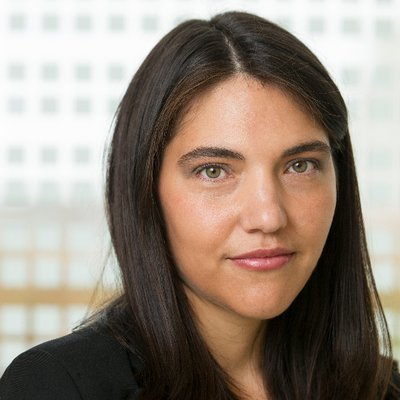 Dr. Andrea Apolo