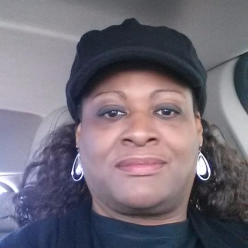 loisvip33's profile picture. 