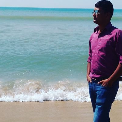 agnialok16's profile picture. 