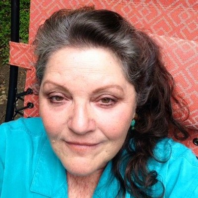 RoxayneVz's profile picture. Author, CBD-business, Reiki,Painter, Bakelite,Yin Yoga , Science n SiFi... https://t.co/uphH4JPY51   https://t.co/XFcW83DmWM