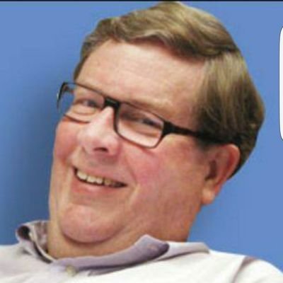 Retired newsaholic. Formerly, M.E., etc., at the LA Times. Other stops in Bakersfield, San Francisco, Pittsburg, CA. Washed up editor. Out to pasture.