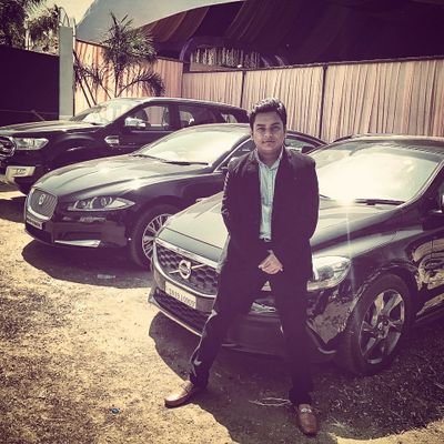 vishalkapadi's profile picture. FoodTroll | Sleep | Eat | Tea | Always waiting for Winters | Fan of  Above & Beyond!