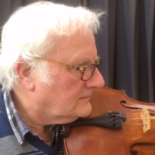 pcreutzberg2's profile picture. Piet Creutzberg, waarnemend huisarts. Eerder praktijkhoudend. Speelt altviool