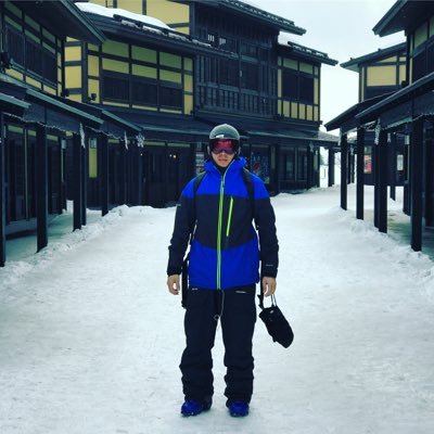 kohlaw's profile picture. SNOWBOARDER and part time GQ.