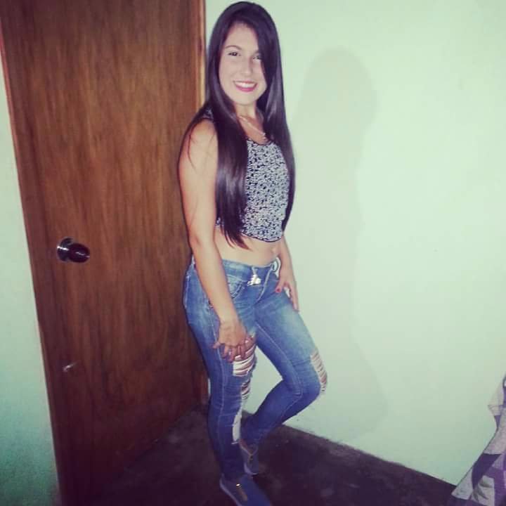 rosales1996kar's profile picture. 