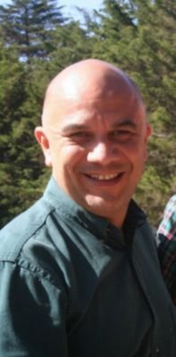 juangua's profile picture. Aprendiz de Lector, trapecista sin red.