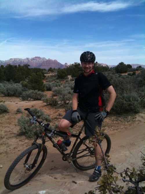 Mountain bike riding & maintenance tips + cool mtb videos! Go to http://t.co/xqOQkbutHD & get your free riding checklist