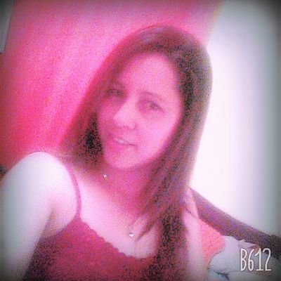 yupiyas's profile picture. Quien se va no hace falta, quien llega no estorba