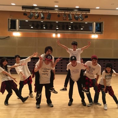 法政大学のダンスサークルInfinityです。週2回、四ツ谷を中心に活動しています。※多摩キャン&小金井キャンの方も大歓迎です✨Hiphop, Jazz, Jazzfunk,Girls, Breakなどのダンスを練習しています。一緒に活動出来るメンバー大歓迎です!!