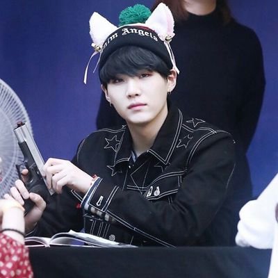 Free follow, Please retweet @KimNyaah's pinned ////
Te dei follow de graça, retribua dando rt no fixado da @KimNyaah Obrigado amore☆*ૢ✧..::