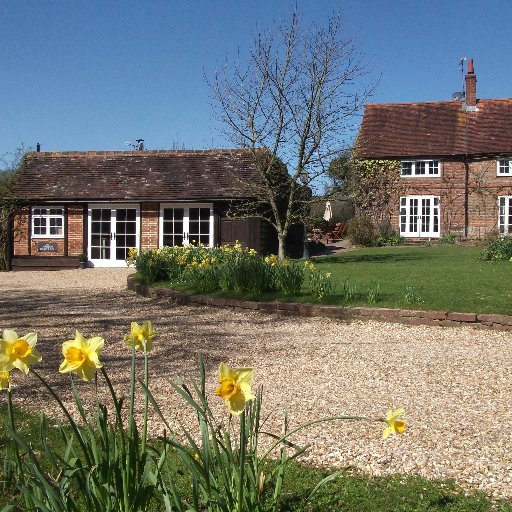 TheArtisanBake's profile picture. Award winning Artisan Bread Making School, Accommodation, Pop up Café, Private Venue Hire in the heart of  Sussex.