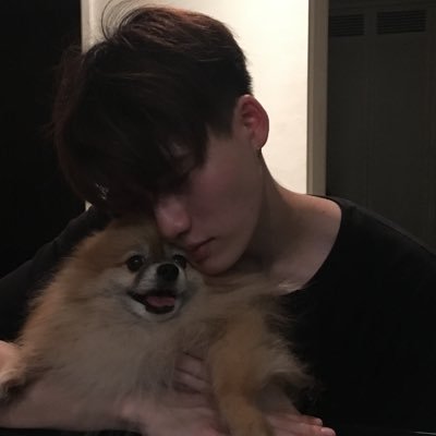 Eiffel_Mbo's profile picture. a leo