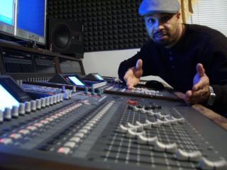 habaaaa's profile picture. Audio Engineering Enthusiast, Bassist/Musician, Small Business Owner, Goodyear Employee, Regional Traveler. Loves Comedy.