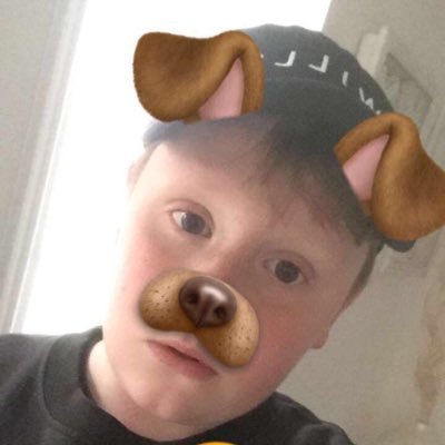 leejwesty_west's profile picture. smile more