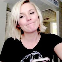 - Barefoot babe. (@quirkyshewrote) 's Twitter Profile