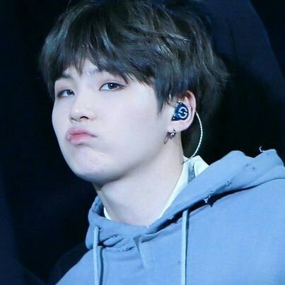 FymY4BzW6VlF3VC's profile picture. тащусь от ускоглазых😍
|к-порерам взаимно|🙃