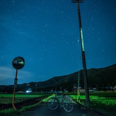 DEDE_math_sin's profile picture. 医医 / n= Σ[n=1→∞](9/10^n) / Ash 70st / '16 '17 JMO / '16 hsc Q / making music