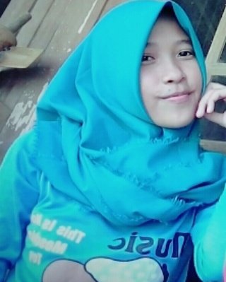cuma orang baru jadi ga usah sok peduli apalagi sok ngatur ngatur!!!