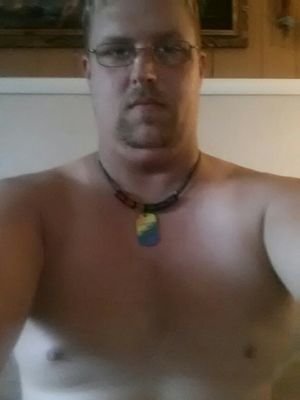 7f0aa8f9a74347d's profile picture. 