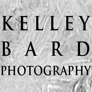 I'm a photography geek. I live in an amazing part of the world, ripe for photos galore. I'm happy with my life and family.