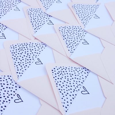 In a humdrum world I'm carefully curating a life more lovely with the help of some of your favorite calligraphers. Collaborations launched quarterly!