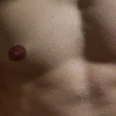 25 year old who's ALWAYS horny 😉🍆😘 you know you wanna play 😜