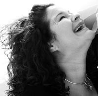 AnnaAronica's profile picture. 