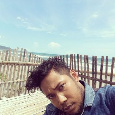 winar_brown's profile picture. Husband, Love all about sporty, traditional, anime. musics & movies. I'm a instructor Computer of a institute course in Yogyakarta https://t.co/LI8sL8YAIy