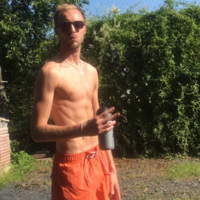 Leichtabgehoben's profile picture. Administrator --- Normal... 0 2 2 8 ist die Vorwahl ---
AUSGEZEICHNET!! - wie ein fertiges Mandala