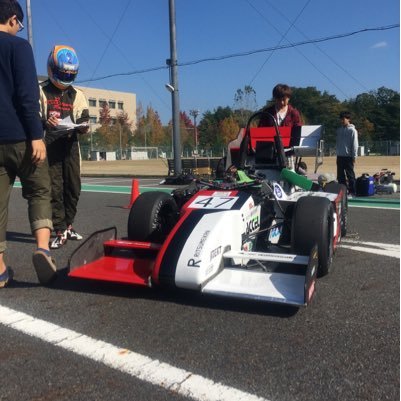 立命館大学プロジェクト団体『Ritsumei Racing(内燃機関研究会)』の新歓用アカウントです！ここではRitsumei Racingの活動内容、新歓情報をどんどんつぶやいていきます！気軽にフォローよろしくお願いします。質問のある方はメール、DM等でどんどん受け付けています。本アカ@ritsumei_racing