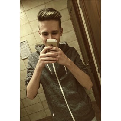 FrcekPavel's profile picture. @Opencart programmer, CIO @ https://t.co/oTzkpQjlTl and https://t.co/1vHJnpPkPO Apple 