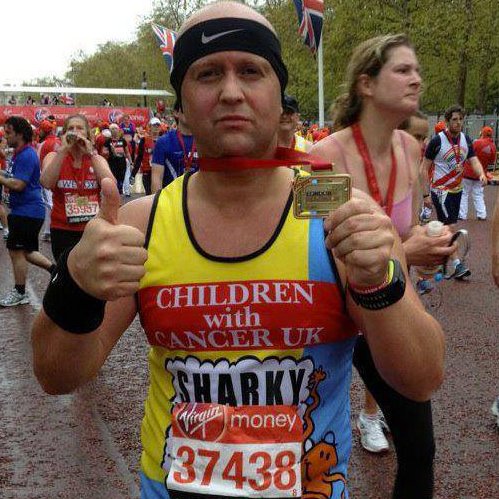 London marathon expert, now entering the triathlon world with hopes of an Ironman, bit of a geek.