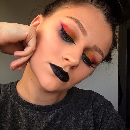 Youtuber📽 Makeup obsessed💄💋 Drag fanatic👱🏻‍♀️