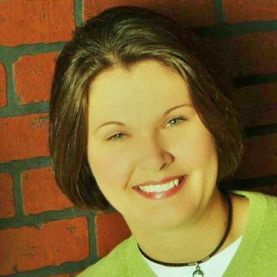 LibraCatLady's profile picture. Love not hate