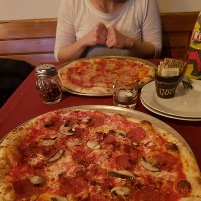 cursoryapplause's profile picture. 